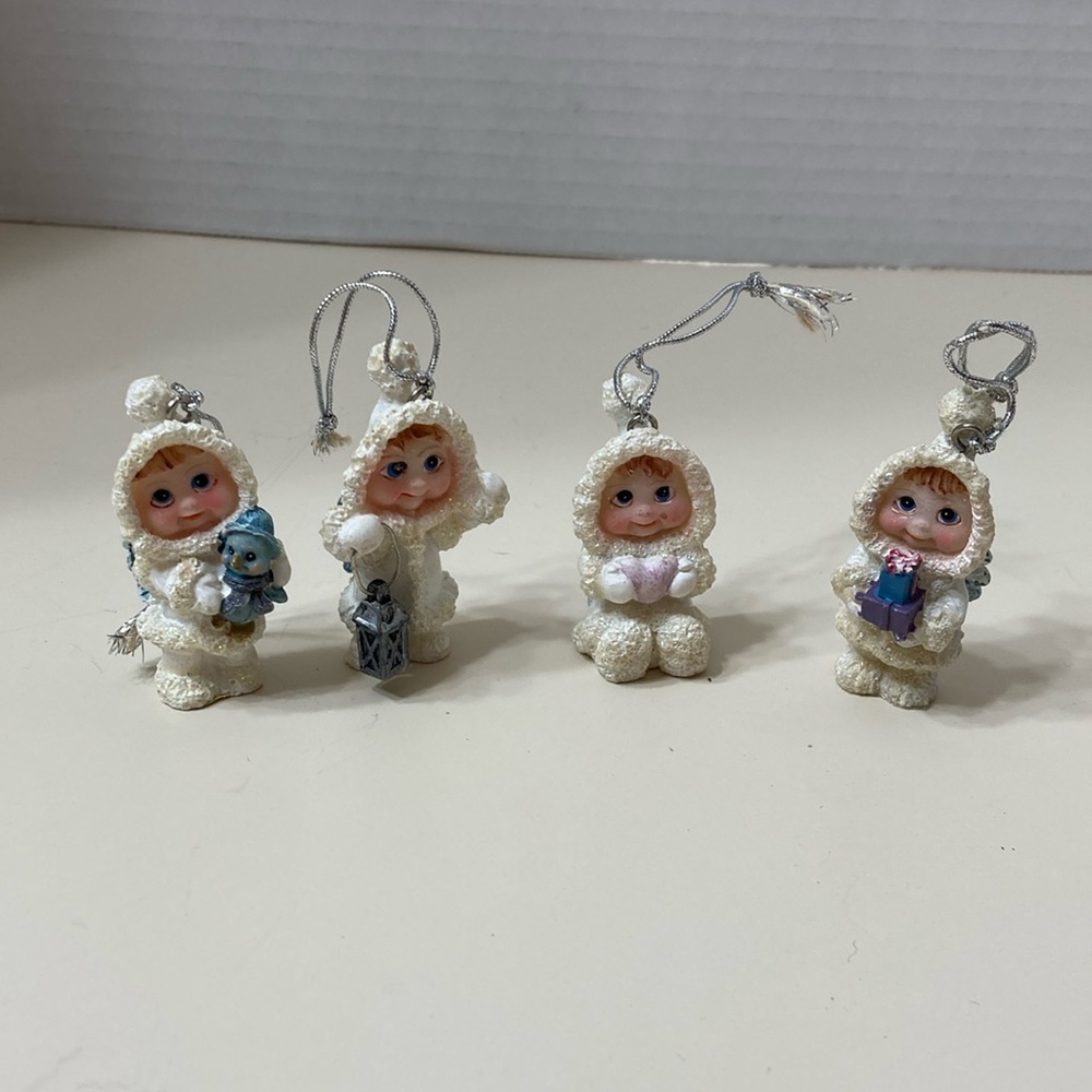 Dreamsicles Northern Lights Set of 4 Angels Polystone Ornaments Vintage 2002